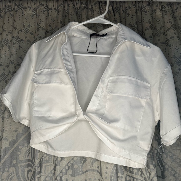 Basic Flap Pocket Twist Hem Shirt - Picture 4 of 4